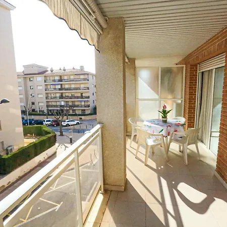 Olimar A 2 - Only Families Apartment *